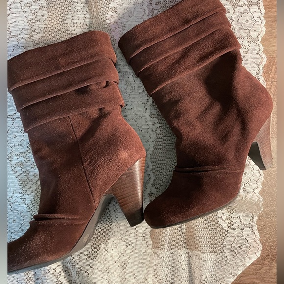 Jessica Simpson suede  heeled boots, brown, 7.5 - Picture 2 of 11